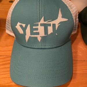 Yeti Tarpon Trucker New Without Tags